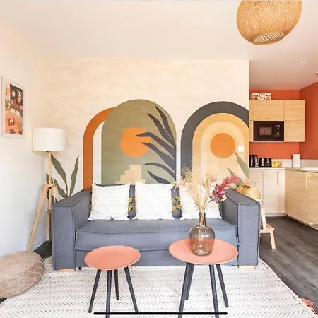 Apartment Le 102, Maison Avec Terrasse Et Parking Gare De Rouen
